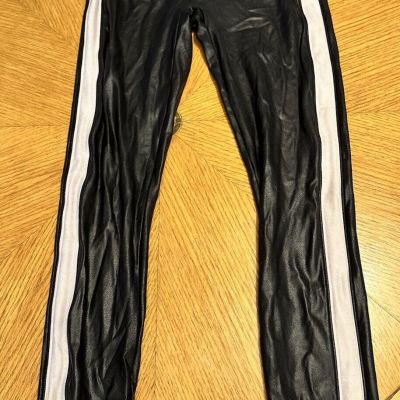 Spanx Faux Leather Stretch Pants Black/w/Beige Stripe Women’s Size Large